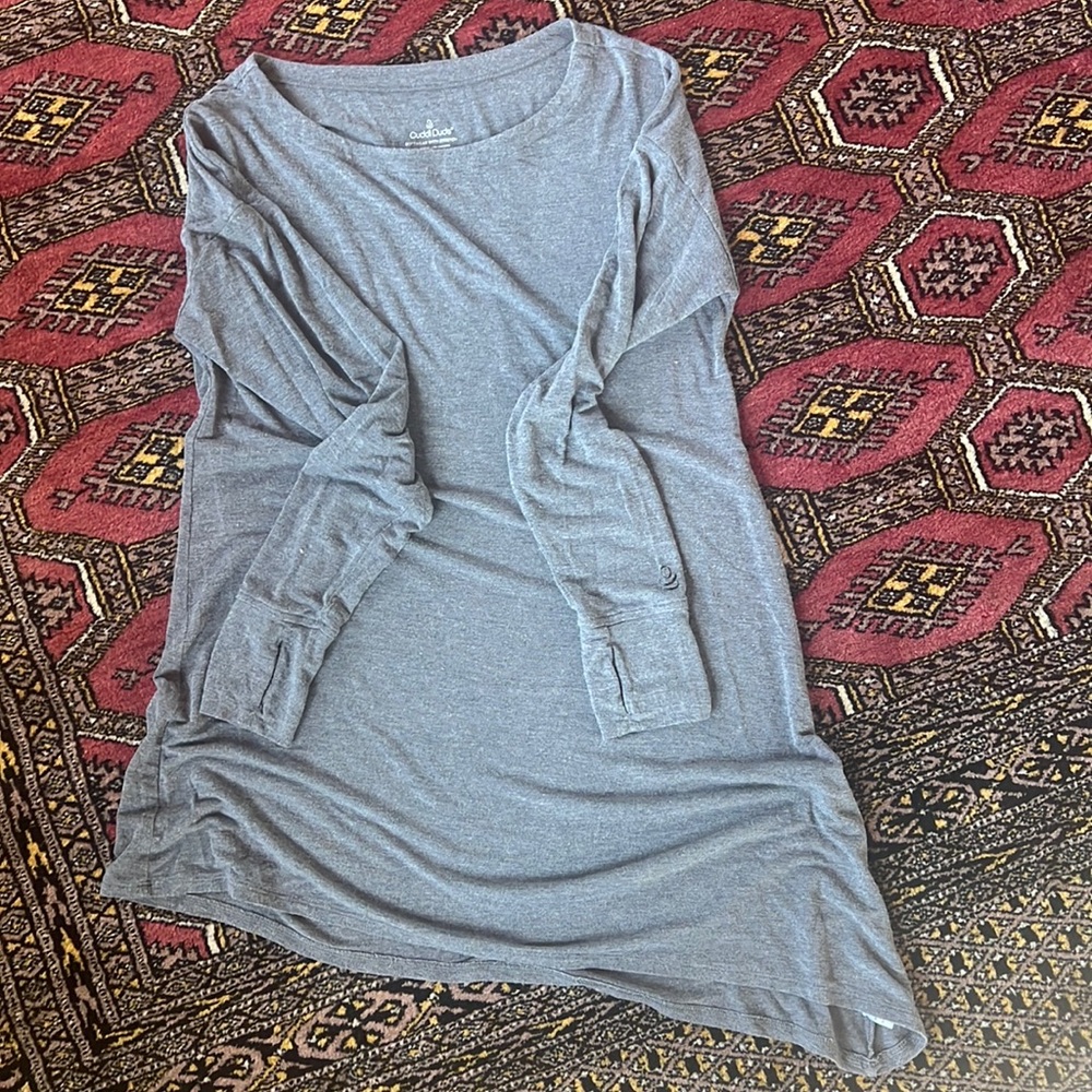 Cuddl Duds Top thumbholes